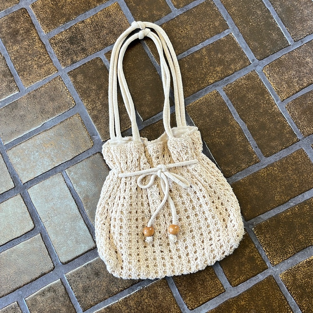 Vintage Cream Knit Bucket Bag